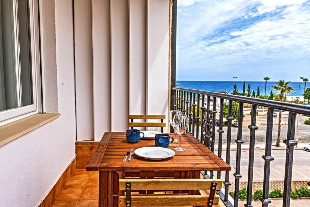 Sea Apartment Torre Del Mar Exterior photo